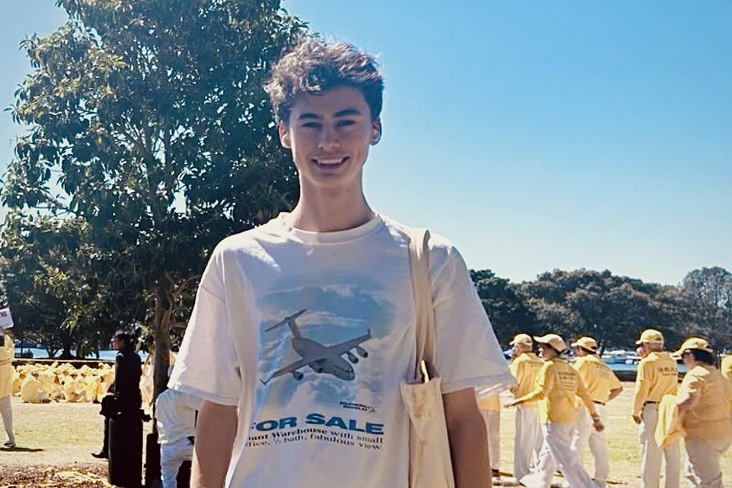 图11:悉尼青年詹姆斯·盖尔对排字活动印象深刻。